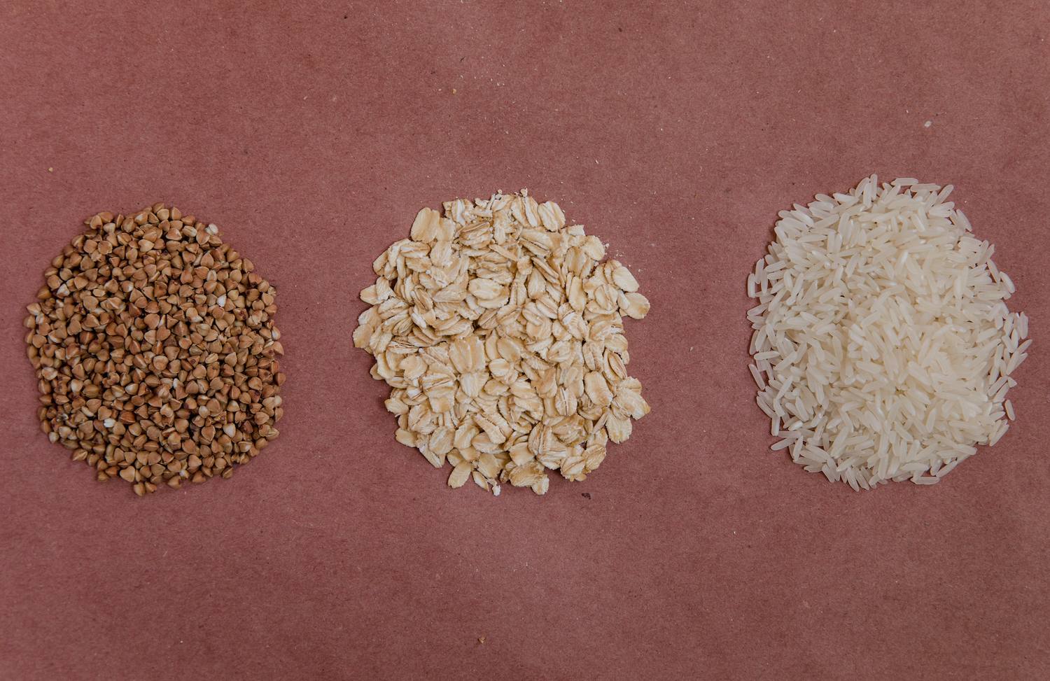 Kostfibre: korn, havregryn, ris
